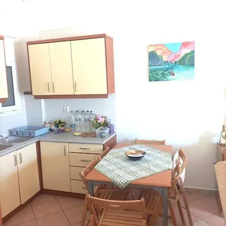 ισόγειο διαμέρισμα 53τμ Vrahati