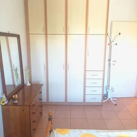 ισόγειο διαμέρισμα 53τμ Lejlighed